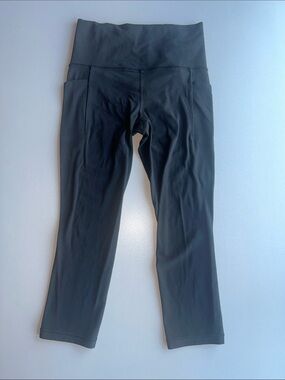 Athleta Salutation Stash Pocket Tight